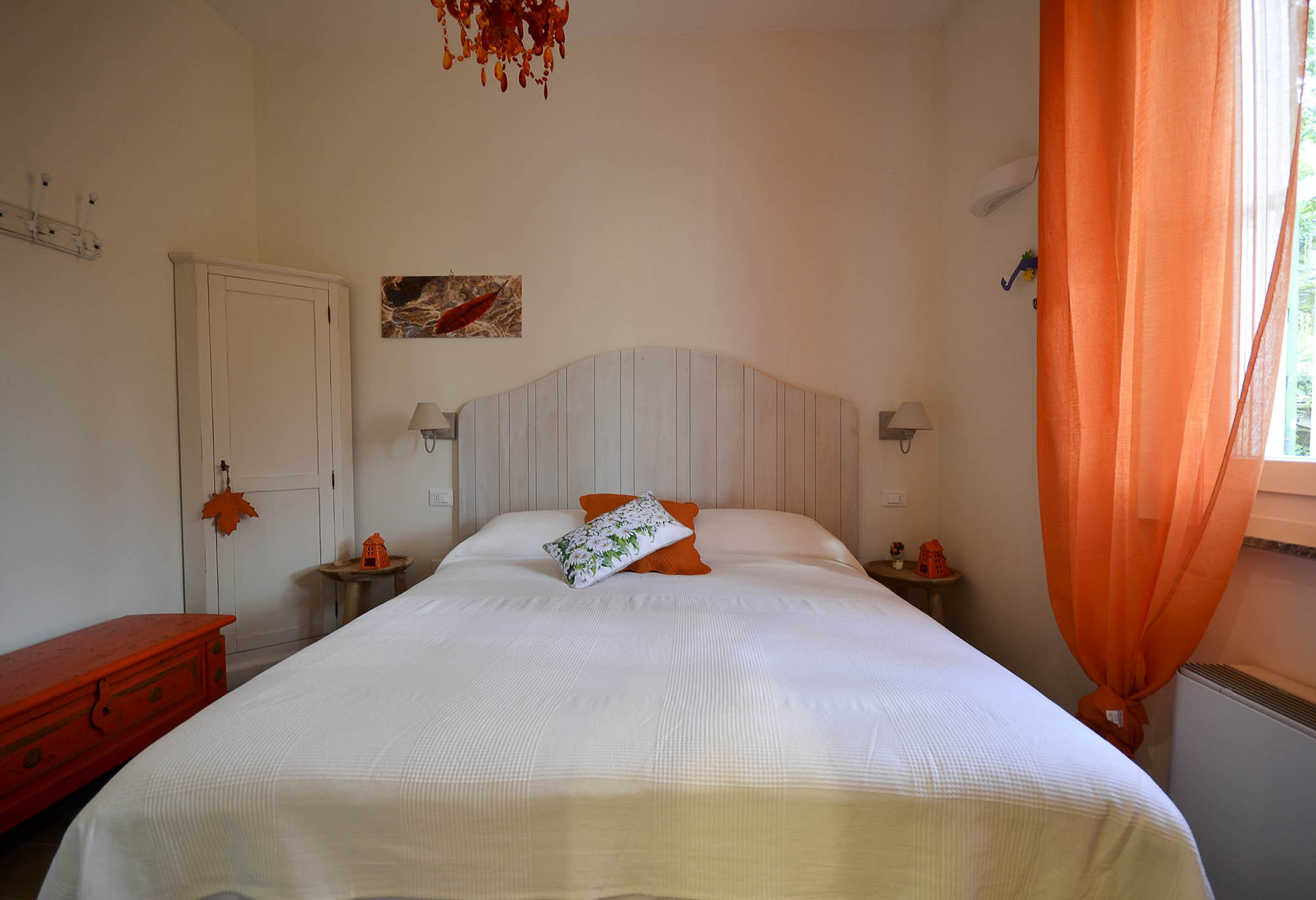 Villa Porto Sul Magra Camera Arancione